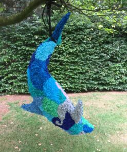 dolfijn pinata met 10, handgemaakt door Biba Pinata