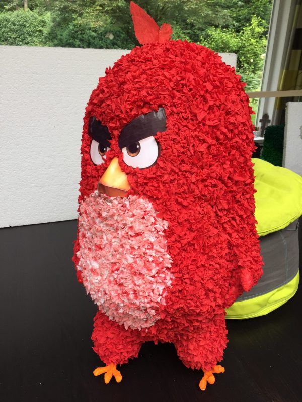 Angry Bird piñata, handgemaakt door Biba pinata