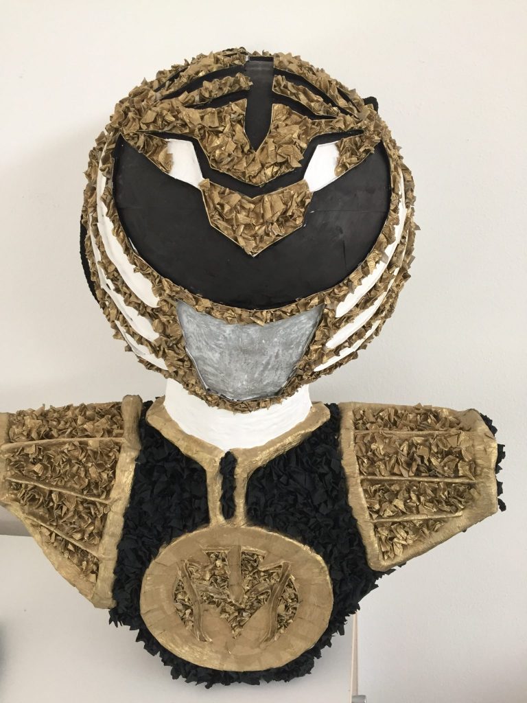 Powerranger piñata, handgemaakt door Biba Pinata