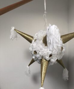 7 punt wit-goud piñata, handgemaakt door Biba Pinata