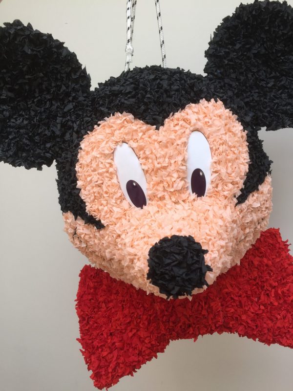 Mickey Mouse piñata, handgemaakt door Biba Pinata