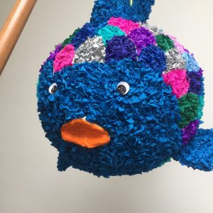 Mooiste vis van de zee piñata, handgemaakt door Biba Pinata