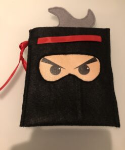 Ninja zakje voor werpsterren, handgemaakt door Biba Pinata