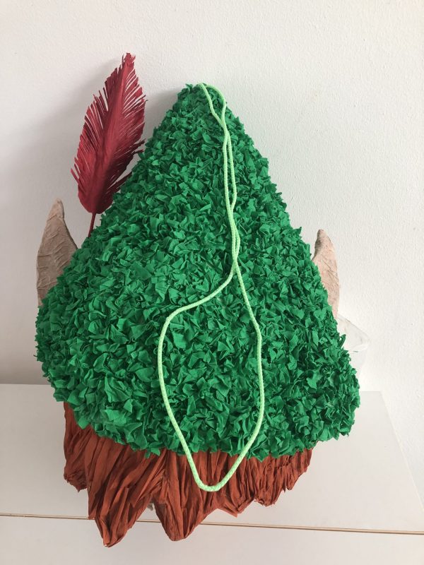 Peter Pan piñata, handgemaakt door Biba Pinata