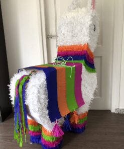 Lama XL piñata, handgemaakt door Biba Pinata