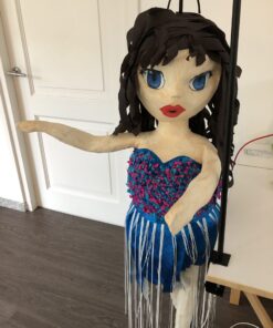 danseres piñata, handgemaakt door Biba Pinata