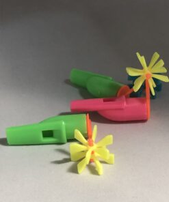 fluitje met windmolentje, vulling voor in een pinata