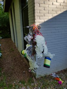 alpaca pinata, handgemaakt door Biba Pinata