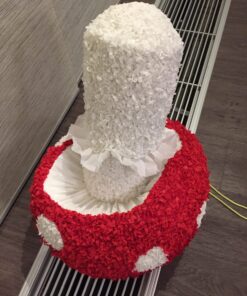 paddenstoel pinata, handgemaakt door Biba Pinata