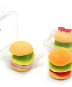 mini hamburger, snoepjes voor in een pinata