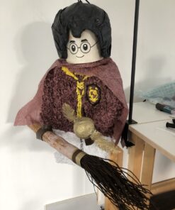Lego Harry Potter pinata, handgemaakt door Biba Pinata