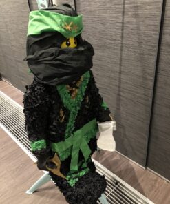 Ninjago pinata, handgemaakt door Biba Pinata
