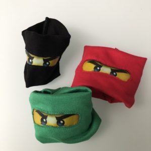 Lego Ninjago polsbandje, vulling voor in een pinata