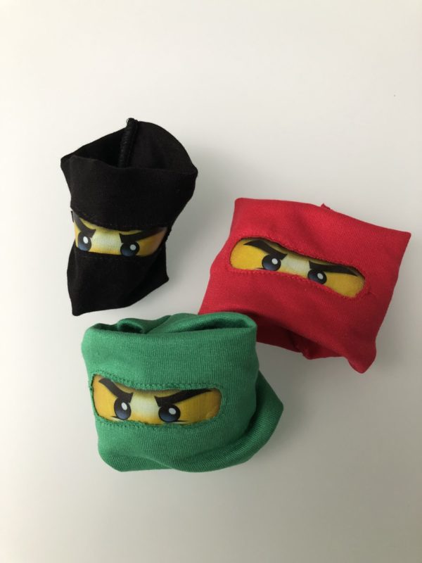 Lego Ninjago polsbandje, vulling voor in een pinata