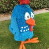 Lottie Dottie chicken pinata, handgemaakt door Biba Pinata