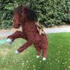 western paard pinata, handgemaakt door Biba Pinata