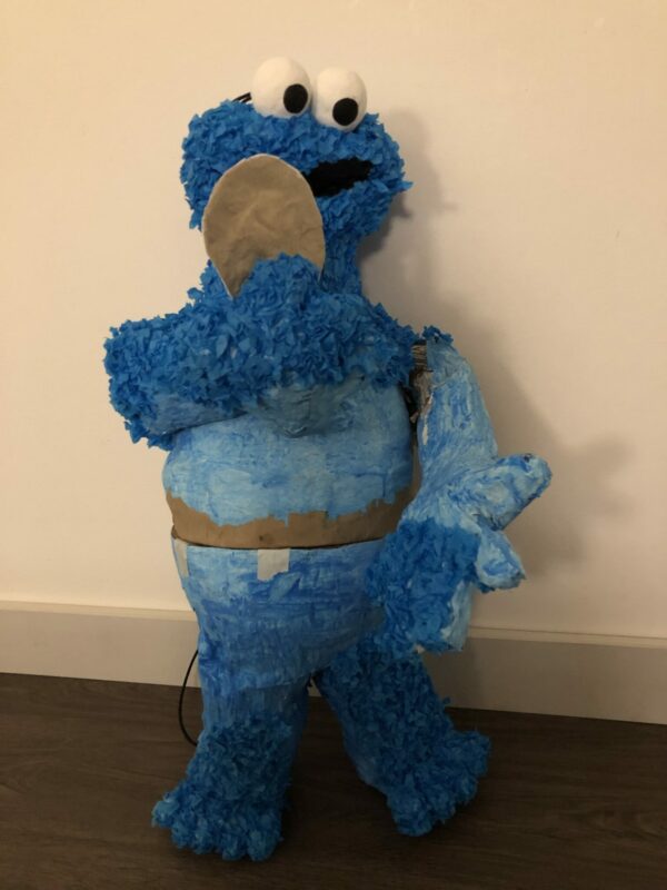 Sesamstraat koekiemonster pinata, handgemaakt door Biba Pinata