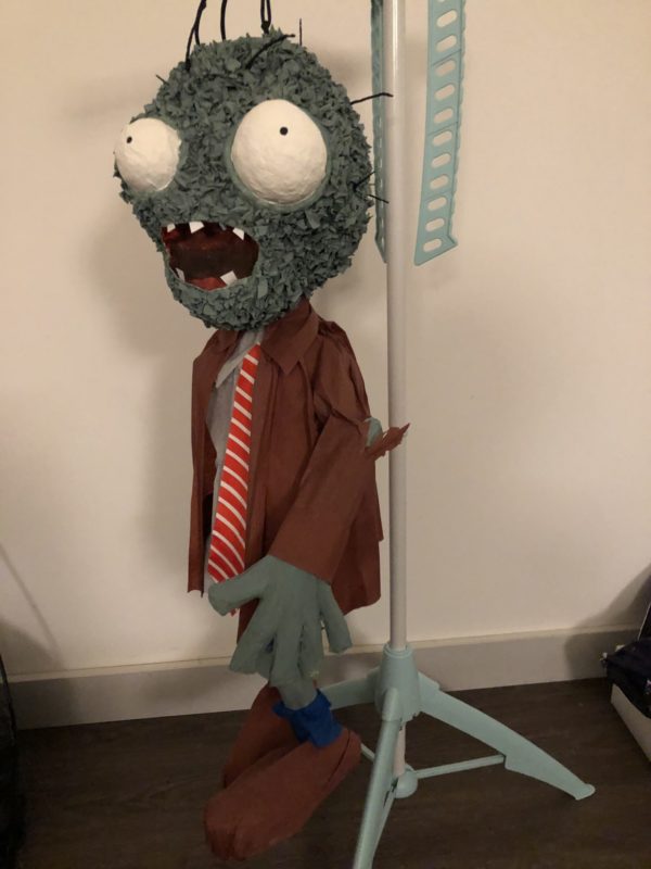 Zombiesvsplants pinata, handgemaakt door Biba Pinata