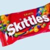 mini zakje skittles