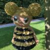 LOL queen bee pinata, handgemaakt door Biba Pinata