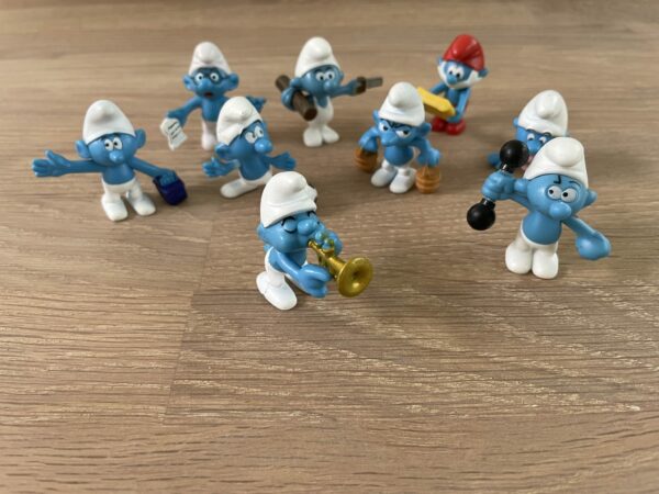 mini smurf, vulcadeautje voor in een pinata