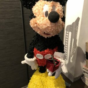 Mickey Mouse pinata, handgemaakt door Biba Pinata