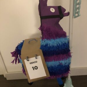 Fortnite lama pinata, handgemaakt door Biba Pinata