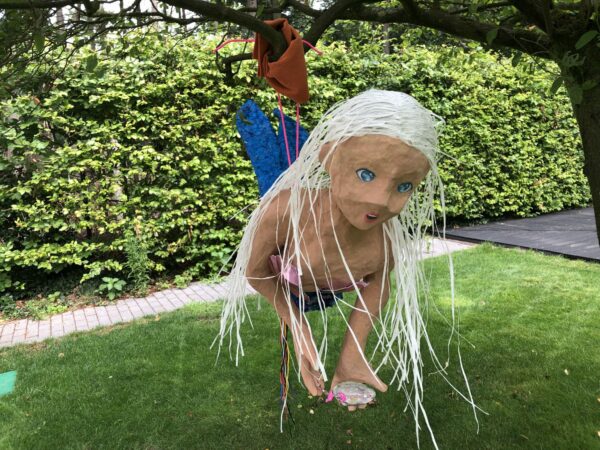 zeemeermin pinata, handgemaakt door Biba Pinata