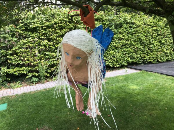 zeemeermin pinata, handgemaakt door Biba Pinata