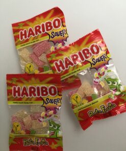 mini zakje pasta frutta, snoep voor in een pinata